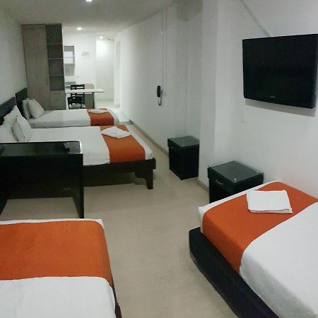 Aparta Hotel Bc Богота Екстериор снимка