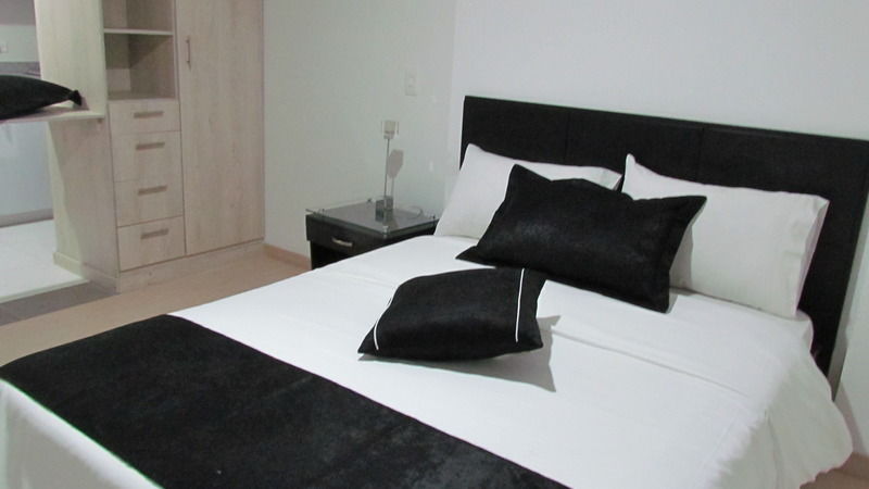 Aparta Hotel Bc Богота Екстериор снимка
