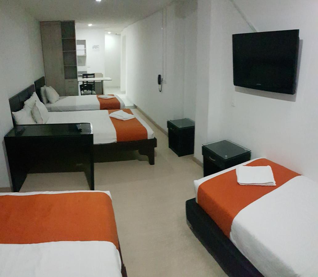 Aparta Hotel Bc Богота Екстериор снимка